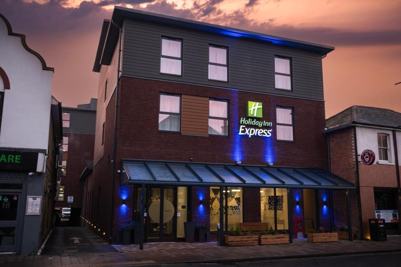 Holiday Inn Express - Fleet By Ihg المظهر الخارجي الصورة